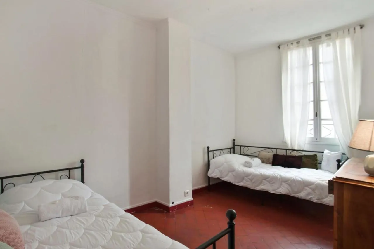 Charming And Large Duplex Flat With Beautiful Terrace In Avignon Apartment 0*,