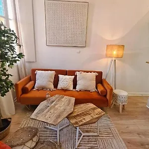  Apartamento Sous Les Toits D'avignon